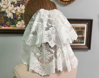 Schulterlanger Brautschleier mit zwei Reihen, Ivory, Zarter Kurzer Brautschleier für Brautparty & Elopement, 31 cm Länge