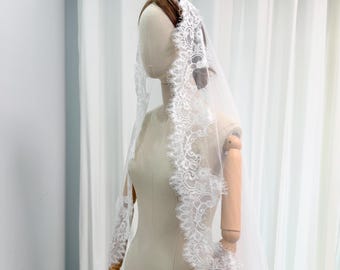 Ornate Eyelash Lace Mantilla Veil, Spanish Style Bridal Veil, Vintage Inspired Wedding Headpiece