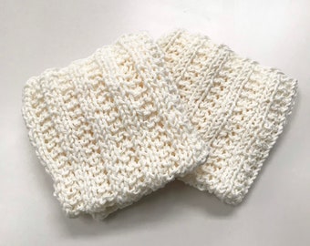 Washcloths (2) Cotton spa scrubby hand knit - neutral ivory