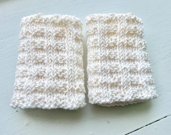 Cotton Washcloths (2) Cotton dishcloths, waffle stitch, scrubby hand knit, ivory