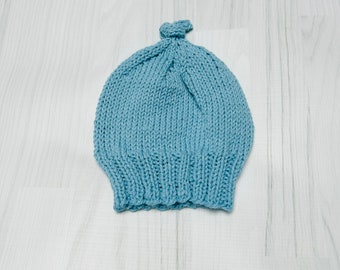 Baby hat beanie hand knit, light blue, wool, size 3-6 months