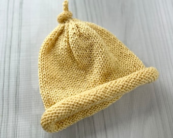 Wool baby hat, hand knit beanie, size newborn - 3 months