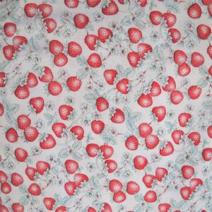 Strawberry Quilt Fabric, 100 Percent Cotton, Fabric by the Yard, Quilting Material Sewing Bild 11
