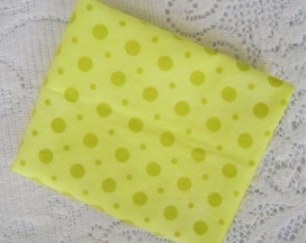Lemon Lime Dots Quilt Fabric, Vintage, Destash, 100 Percent Cotton, Fat Quarter Cut,  Precuts