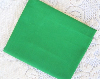 Green Solid Fabric, Polyester Blend, Vintage, Destash, Fat Quarter Cut,  Precuts