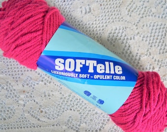 Softelle Fuchsia Pink Acrylic Yarn: 3 oz Worsted Weight Vintage Yarn