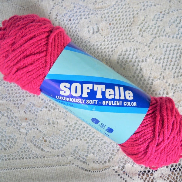 Softelle Acrylic Yarn, Fuchsia Carrousel Acrylic Yarn 3 oz Worsted Weight Yarn Pink Yarn Knitting Crochet Vintage Yarn Destash