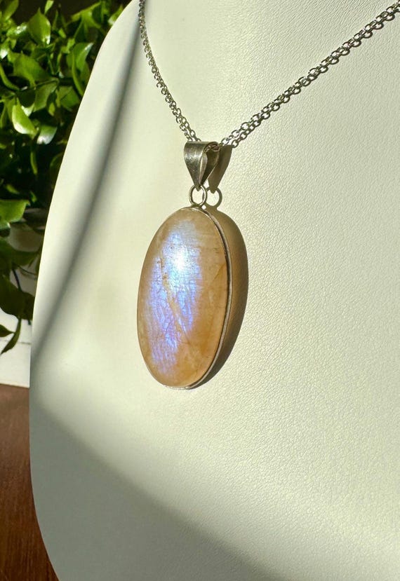 Rainbow Moonstone Oval Pendant – Sterling Silver