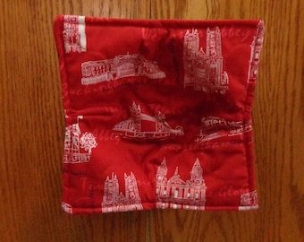 London Landmarks - Medium Microwave Bowl Cozy