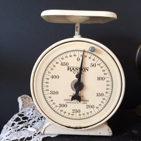 Vintage Cream Kitchen Scale .. Hanson Kitchen Scale.. Farmhouse Decor, Country Decor