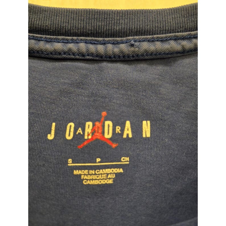 Nike Air Jordan Flight MVP "Cereal" Men's T-Shirt Size S Small Blue 90s immagine 6