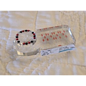 Crystal Glass Miniature Roulette Table Red Black Vegas Gambling Figure Figurine