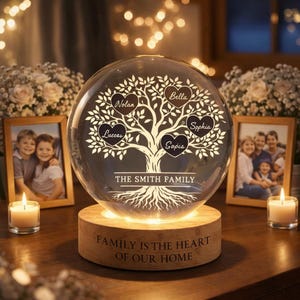Personalized Family Tree Crystal Ball Night Light, Custom Names LED Lamp, Mother's Day Gift