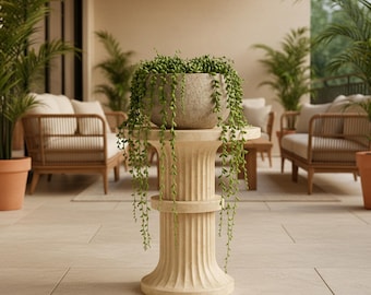 手作りのトラバーチン大理石サイドテーブル：モダンなコーンベース