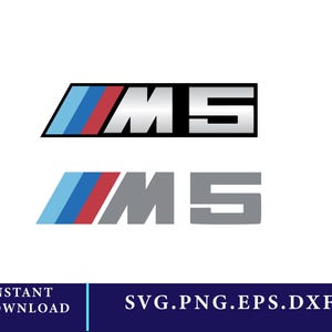 Op de afbeelding: Twee versies van het M5-logo worden getoond. Het bovenste logo is zwart en zilver met blauwe, rode en witte strepen. Het onderste logo is grijs met blauwe, rode en witte strepen. De tekst "INSTANT DOWNLOAD" en "SVG.PNG.EPS.DXF" staat onderaan.
