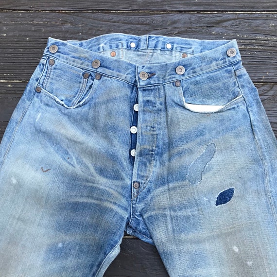 levis cinch back jeans