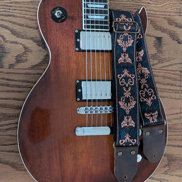 Retro Jacquard Guitar Strap
