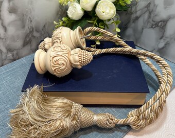 Vintage Ivory Colored Finials Curtain Rods and Tiebacks Tassel Holdbacks Cream Rope Victorian Boho Decor