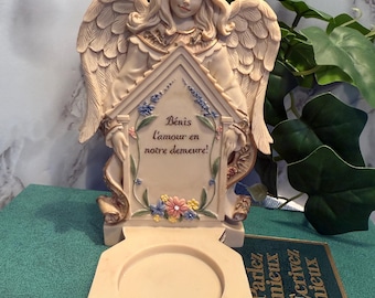 Vintage Ceramic Guardian Angel Blessing Candle Holder – French “Bénis l’amour en notre demeure” Figurine, Shabby Cottage Spiritual Gift