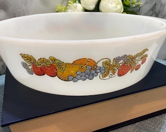 Vintage Anchor Hocking Fire-King 4638 Oven-Proof White Milk Glass Bowl Fruits Berries Decal