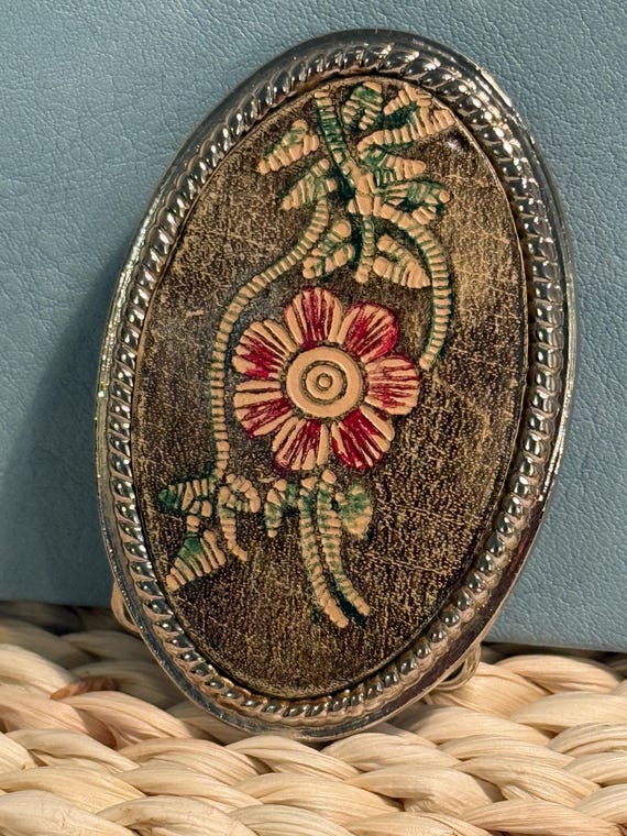 Floral Engraved Oval Belt Buckle vintage western Cowboy Cowgirl Rancher Floral Western Ranch Rodeo Engraved  main image 3