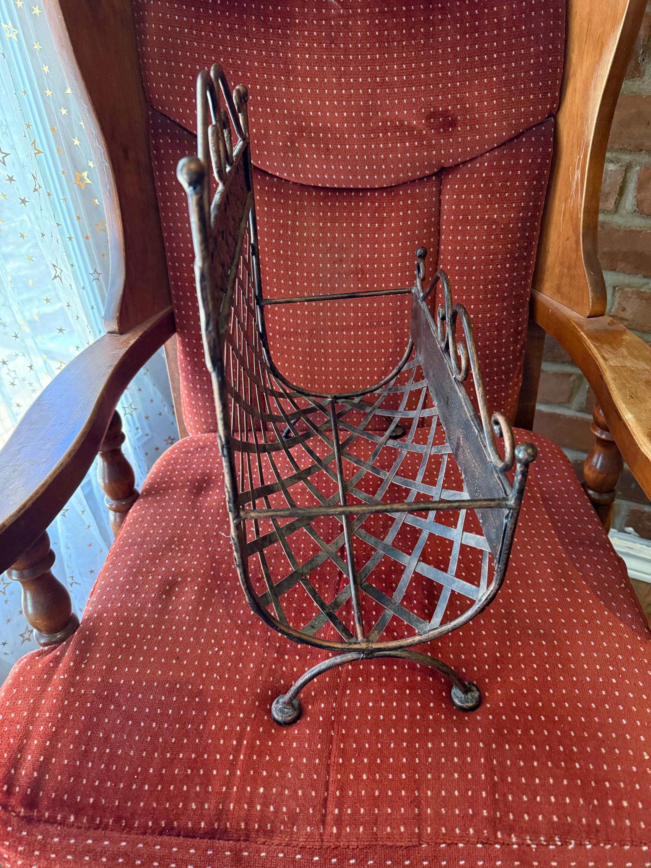 Vintage Metal Magazine Rack – Ornate Lattice & Floral Scrollwork ...