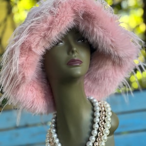 Vintage Pink Fur Hat - Etsy display picture 2