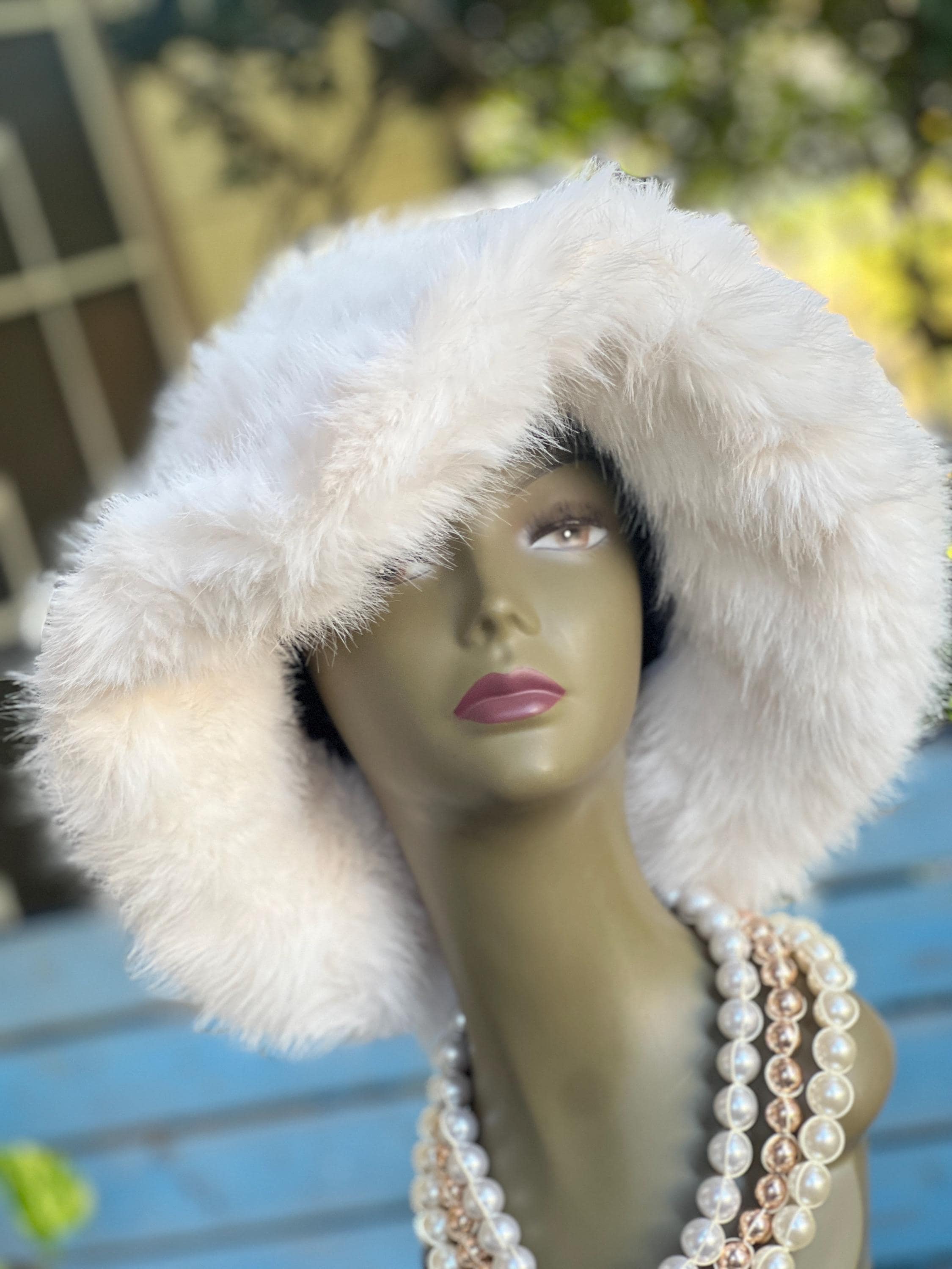 Luxury Pure White Fluffy Faux Fur Wide Brim Hat – Soft Plush 