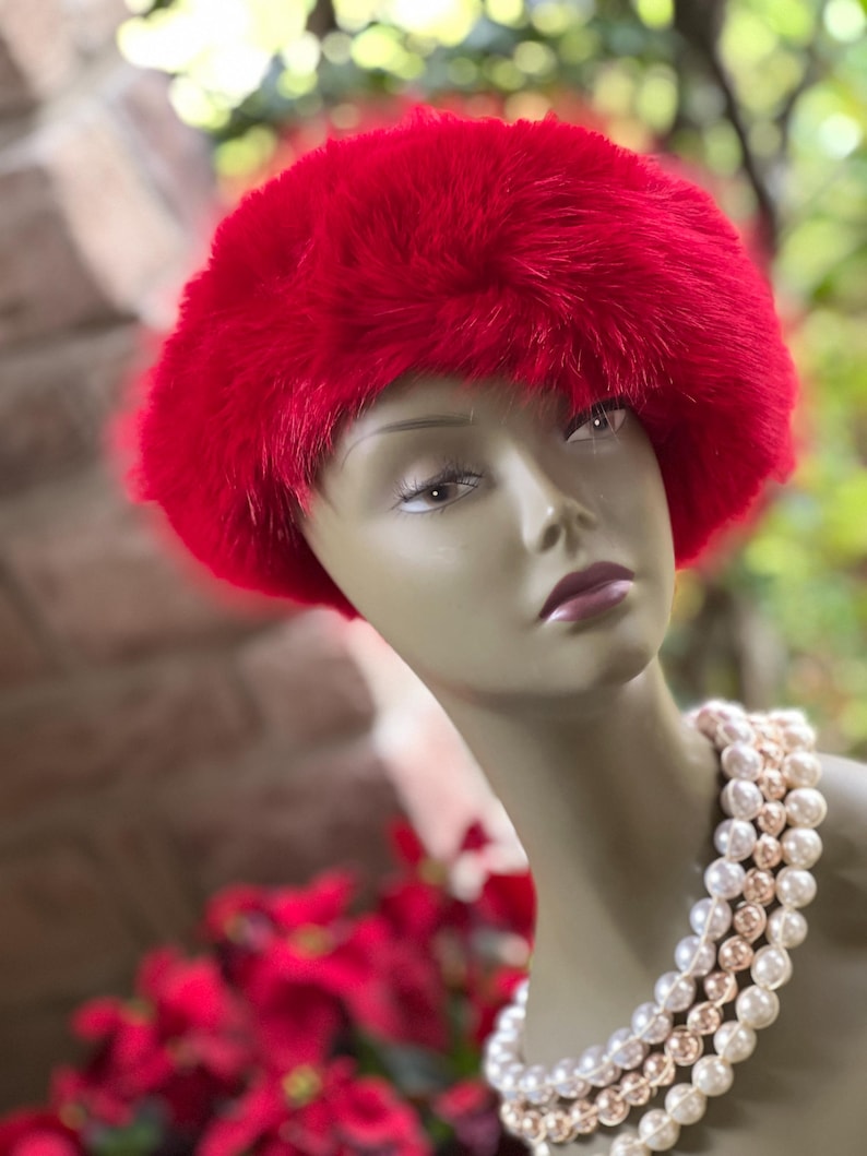 Red Fluffy Faux Fur Beret Hat – Soft Winter Statement Hat - Etsy