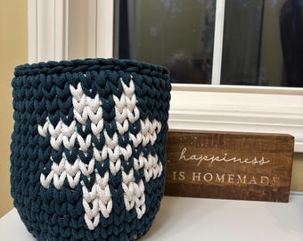 Cesta de copos de nieve en verde azulado y blanco, con cordón de algodón, 23 x 18 cm