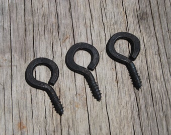 One Reforged #8 Screw Eye with Vintage Blacksmith Style Finish