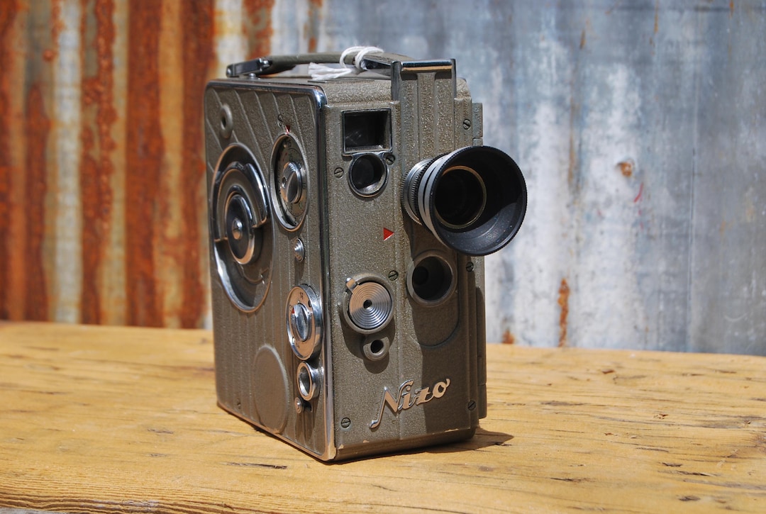 1955 Braun Nizo S2T 8mm Movie Camera, Cold War Era, Made in Germany, US ...