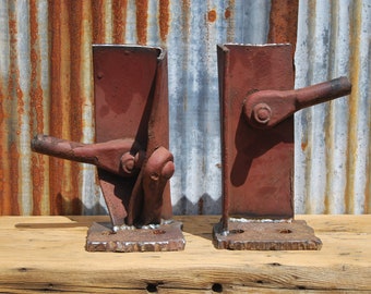 Bücherstütze Bücherstützen Buchstütze Stahl Upcycling