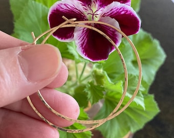 Hammered 14K Gold Filled Hoops: Lightweight Wire Earrings, Medium