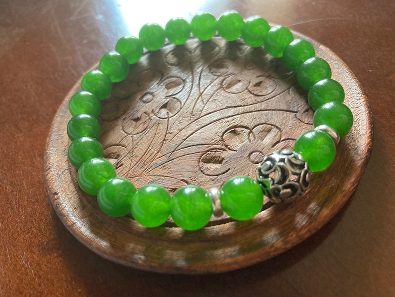 Green Jade Bracelet, Jade Stretch Bracelet, Genuine Jade image 5