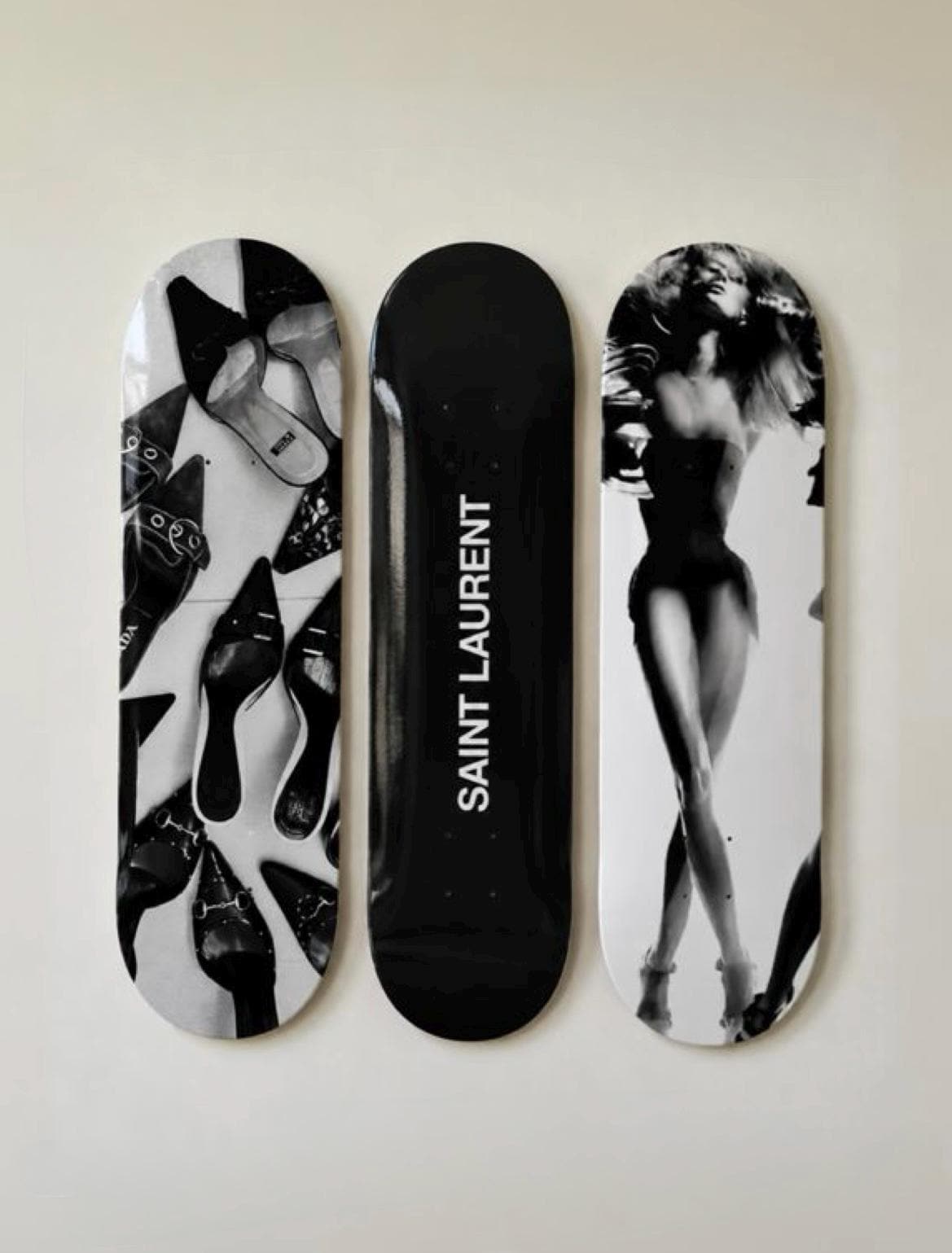 SAINT LAURENT イブサンローラン ブラック スケートボードデッキ Saint Laurent Skateboard - Etsy Canada