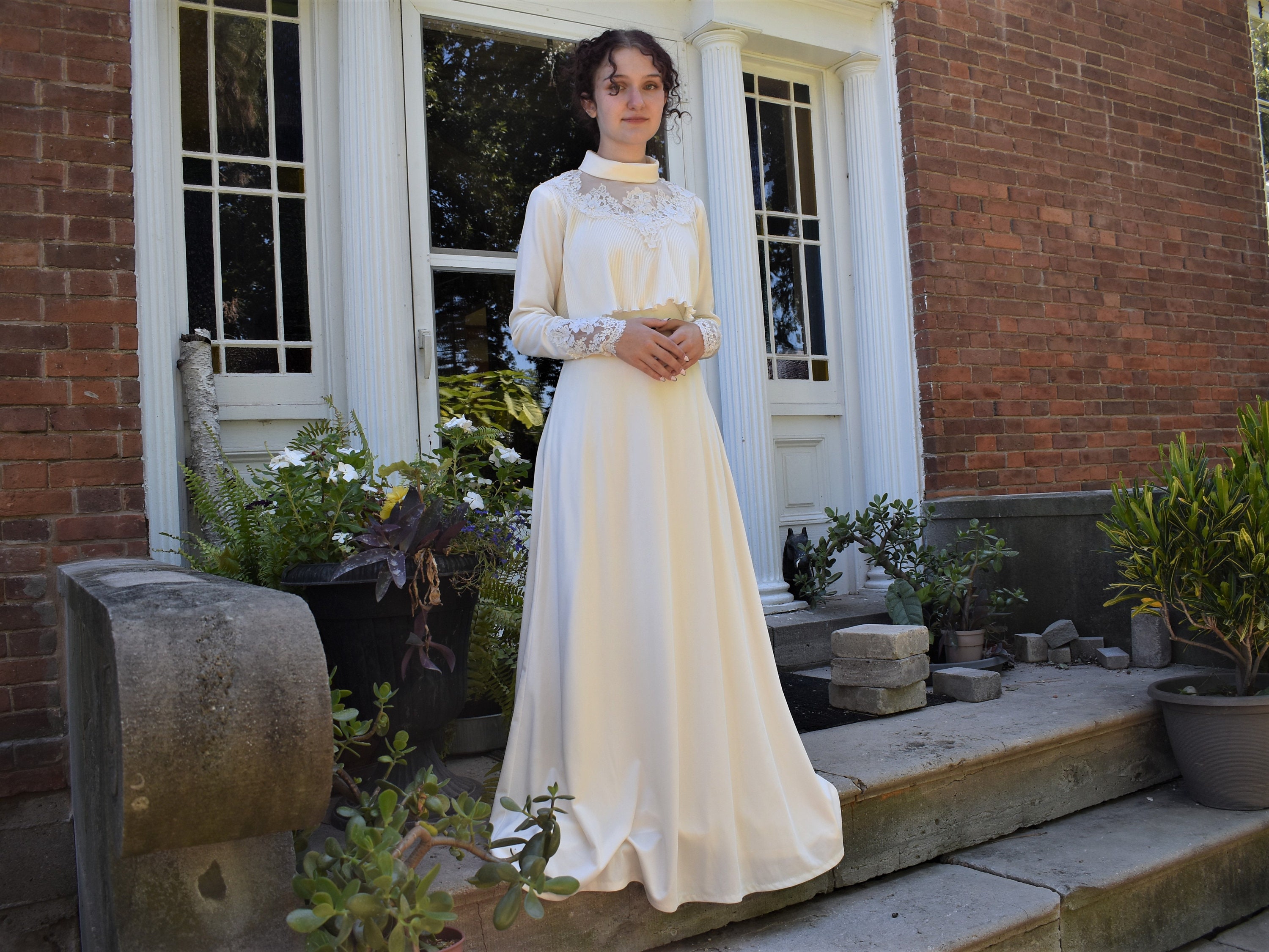 wedding dress from the 70s