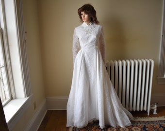 70s M Lace Wedding Dress Bridal Gown Candlelight White