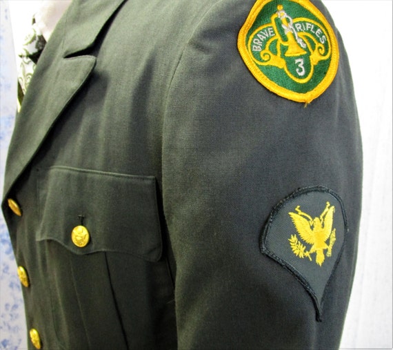 1963 42R courageux fusils nous robe uniforme avec veste militaire avec uniforme les patchs 75c386 1963 42R courageux fusils nous robe uniforme avec veste militaire avec uniforme les patchs 75c386