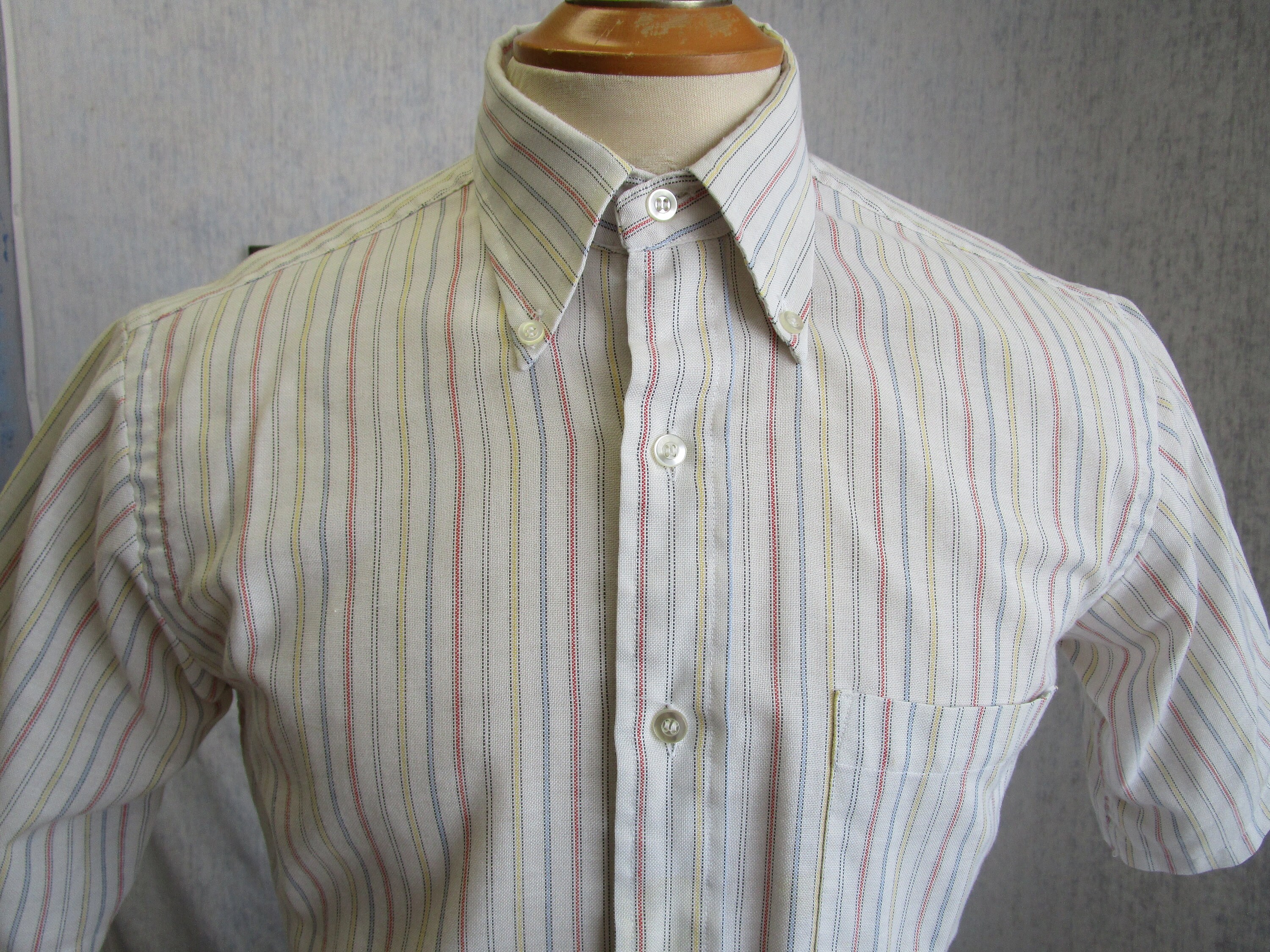 70s 16 L Stanley Blacker S/S Mens 