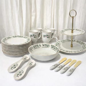 Royal Limited Holly Holiday China: zabytkowa zastawa stołowa na Boże Narodzenie