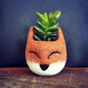 Fox planter, Animal planter, Cactus pot, kawaii kitsune vase, Succulent planter, Fox lover gift, Mother's Day gift for her image 3