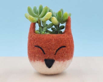 Fox planter, Animal planter, Cactus pot, kawaii kitsune vase, Succulent planter, Fox lover gift, Valentine gift for her