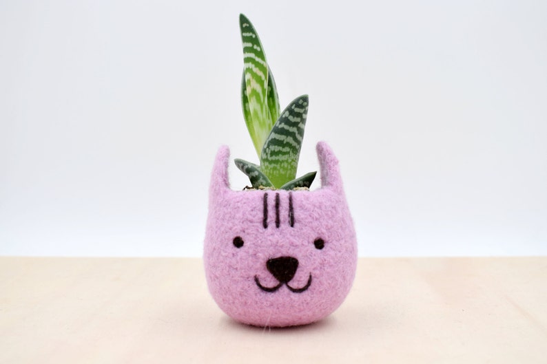 Neko Atsume planter special edition Felt succulent planter, Cat lovers Christmas gift, gift for her image 1