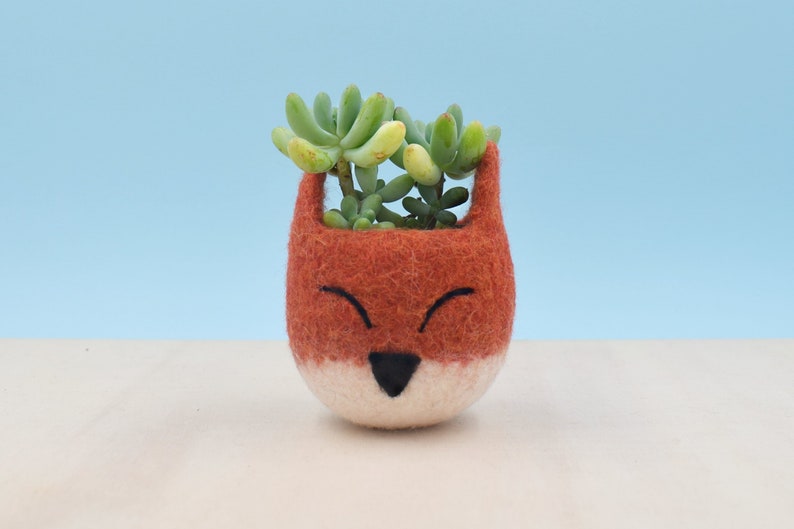 Fox planter, Animal planter, Cactus pot, kawaii kitsune vase, Succulent planter, Fox lover gift, Mother's Day gift for her image 1