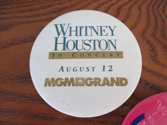 Vintage Set of Five MGM Grand Concert Singers Pin… - image 3