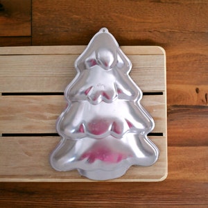 Vintage Wilton Christmas Tree Baking Pan 1986