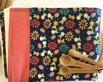 Raspberry Floral Dish Drying Mat: Absorbent Cotton Kitchen Towel