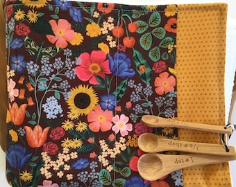 Rifle Paper Co. Floral Dish Drying Mat: Burgundy & Gold Cotton