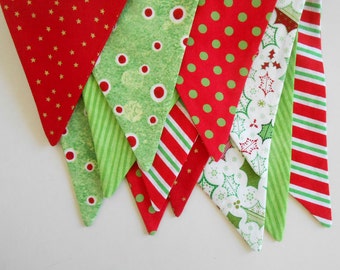 Christmas Banner READY TO SHIP/ Fabric Holiday Bunting in Red and Green/ Polka Dots, Stars, Holly and Striped Garland/ Photo Prop